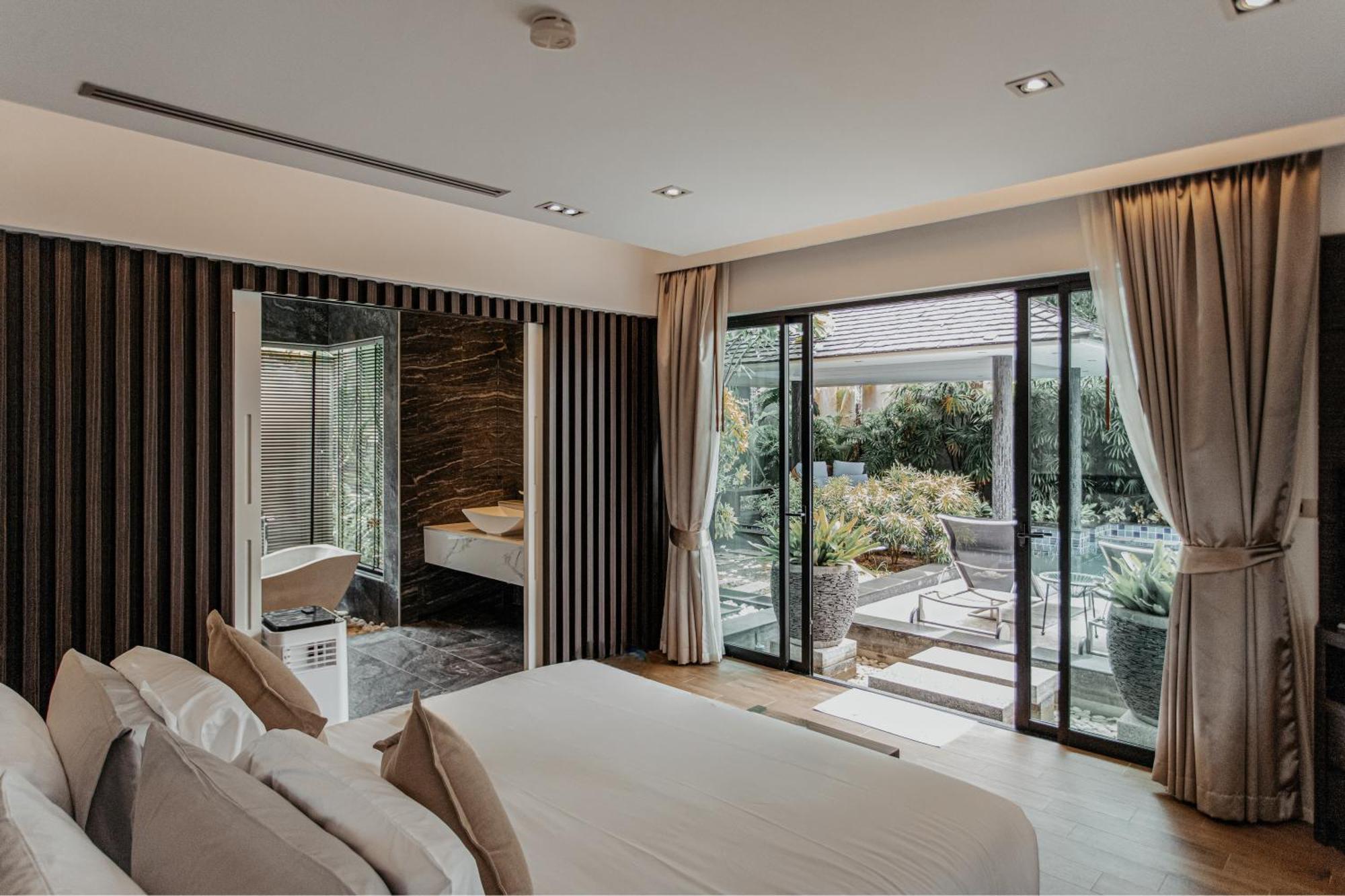 Tropical Haven 4 Bedroom Pool Appartement
