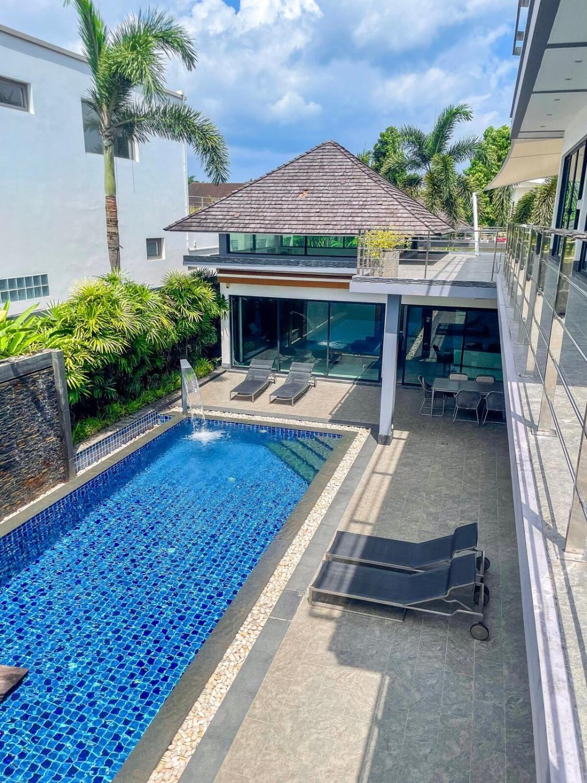 Tropical Haven 4 Bedroom Pool Appartement