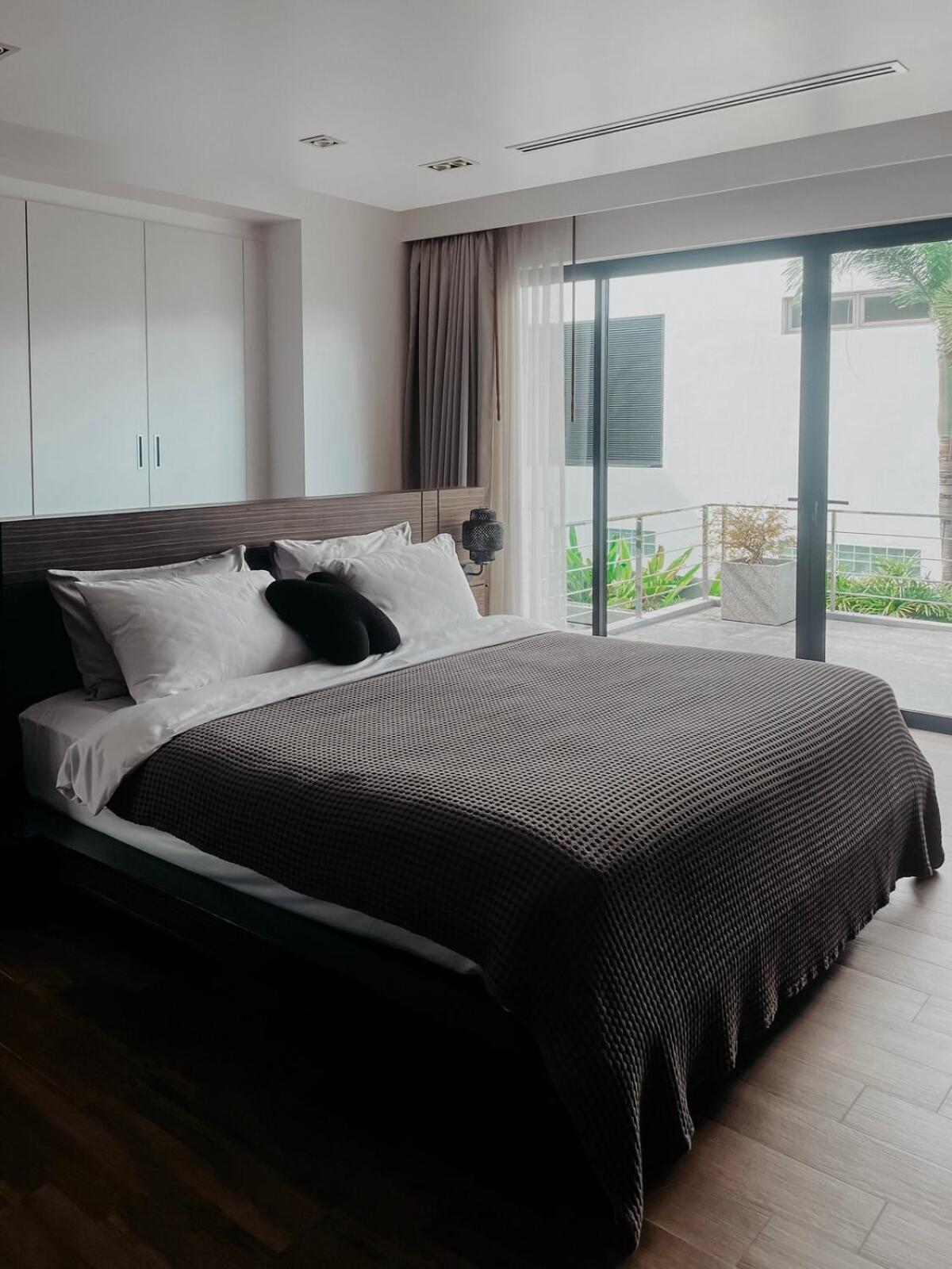 Tropical Haven 4 Bedroom Pool Appartement *